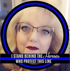 Meet your Posher, Vikki